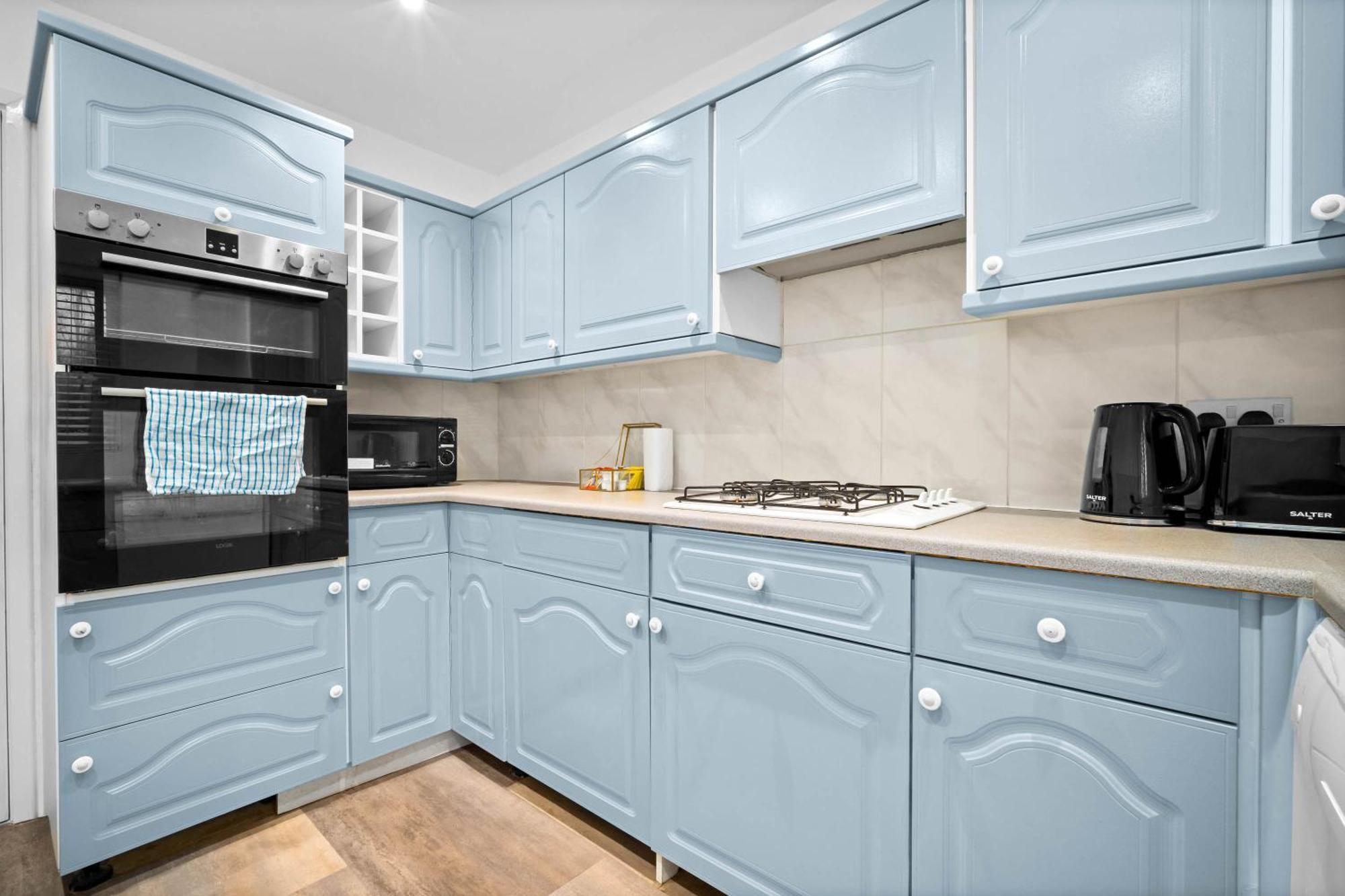Luxury Two Bedroom House - Parking - Netflix 11Ha Holiday home